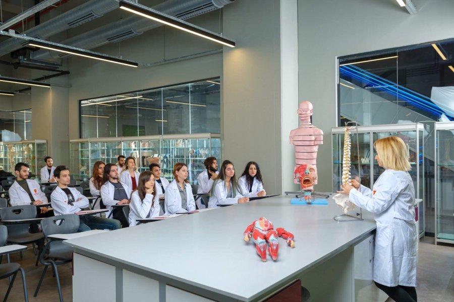 nisantasi-universitesinden-saglik-alaninda-buyuk-atilim-tip-fakultesi-ve-dis-hekimligi-fakultesi-aciliyor-762175-250217151